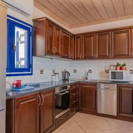 Apartment Armiriki *